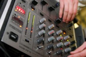 Learn how to become a great DJ and be the life of the party! - Free Udemy Courses